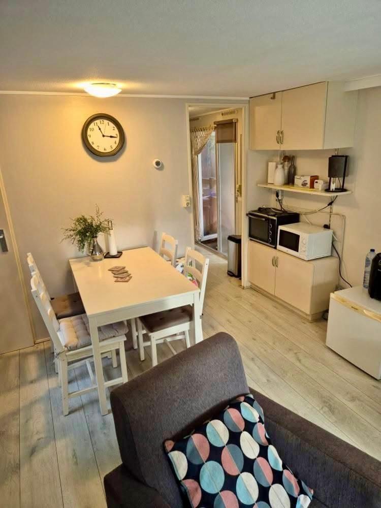 Cosy Chalet Veluwe With A Spacious Garden And Veranda Doornspijk Экстерьер фото