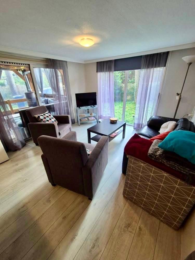 Cosy Chalet Veluwe With A Spacious Garden And Veranda Doornspijk Экстерьер фото